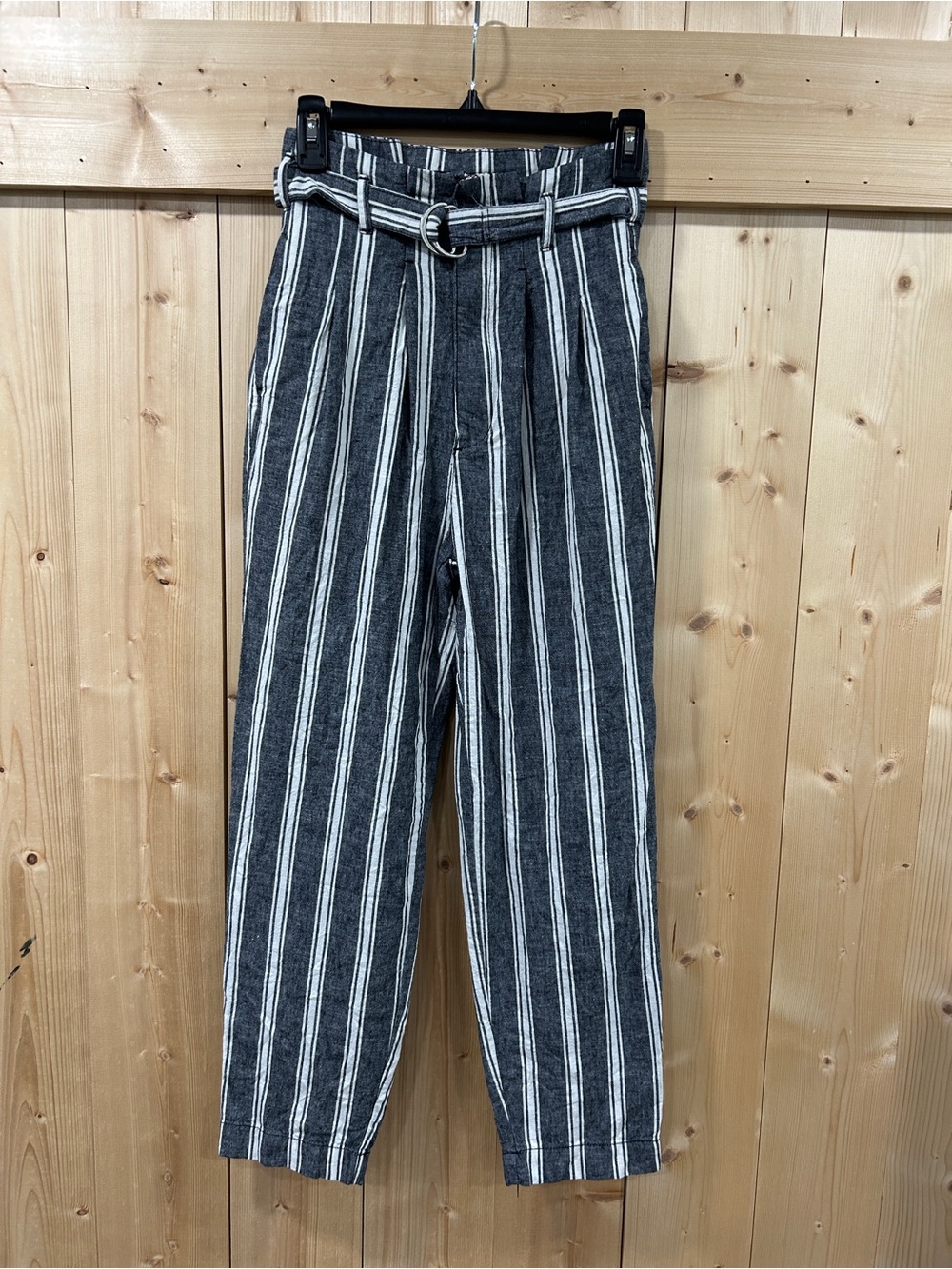 Abercrombie & Fitch Striped Linen Blend HighRise Pleated Paperbag Waist Pants XS